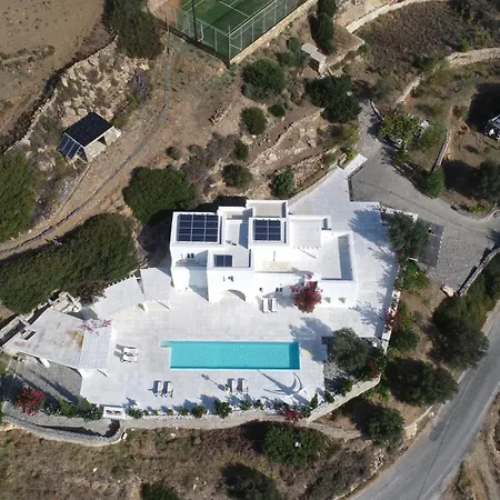 Paros Full Moon 빌라 Kostos