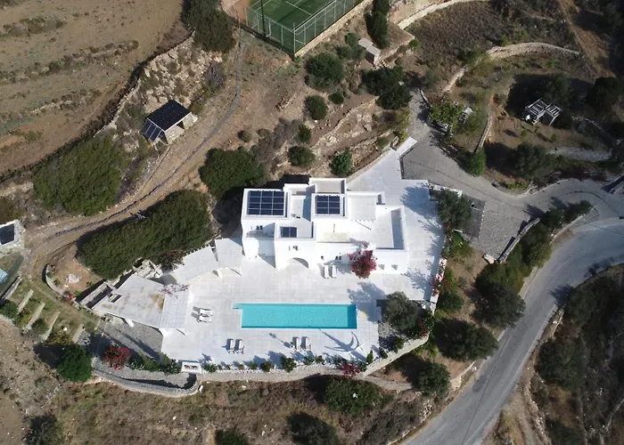 Paros Full Moon 빌라 Kostos